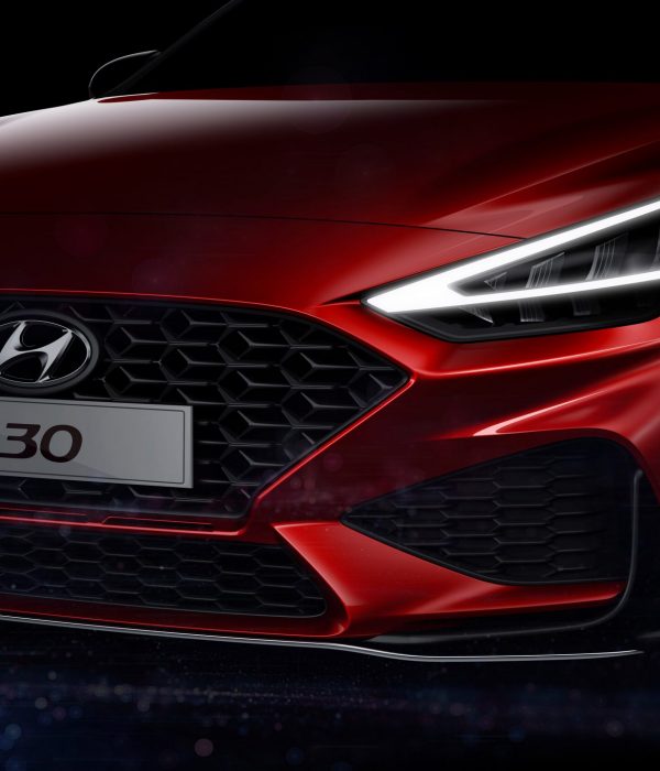 Vrouw aan het stuur - Hyundai i30