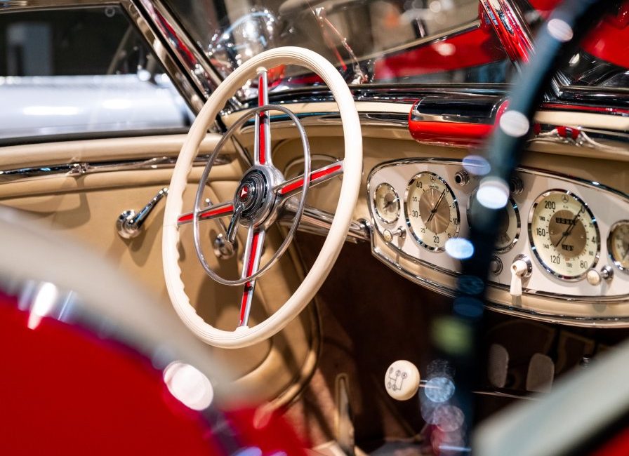 vrouwaanhetstuur - Exclusief inkijkje droomauto 500K-Spezial-Roadster