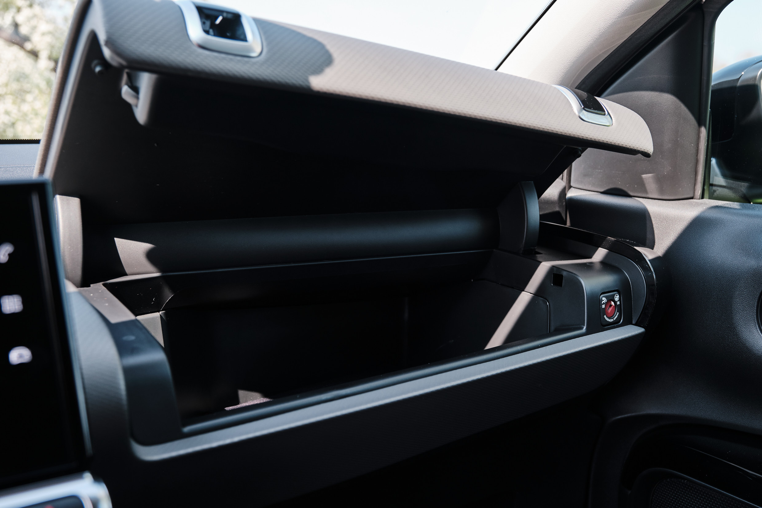 Citroen C4 Cactus vrouwaanhetstuur - review - C4 Cactus koffer Citroën